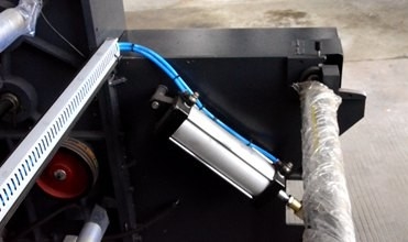 Machine d'impression flexographique à base d'eau avec l'axe d'air rebobinant 2,38 millimètres